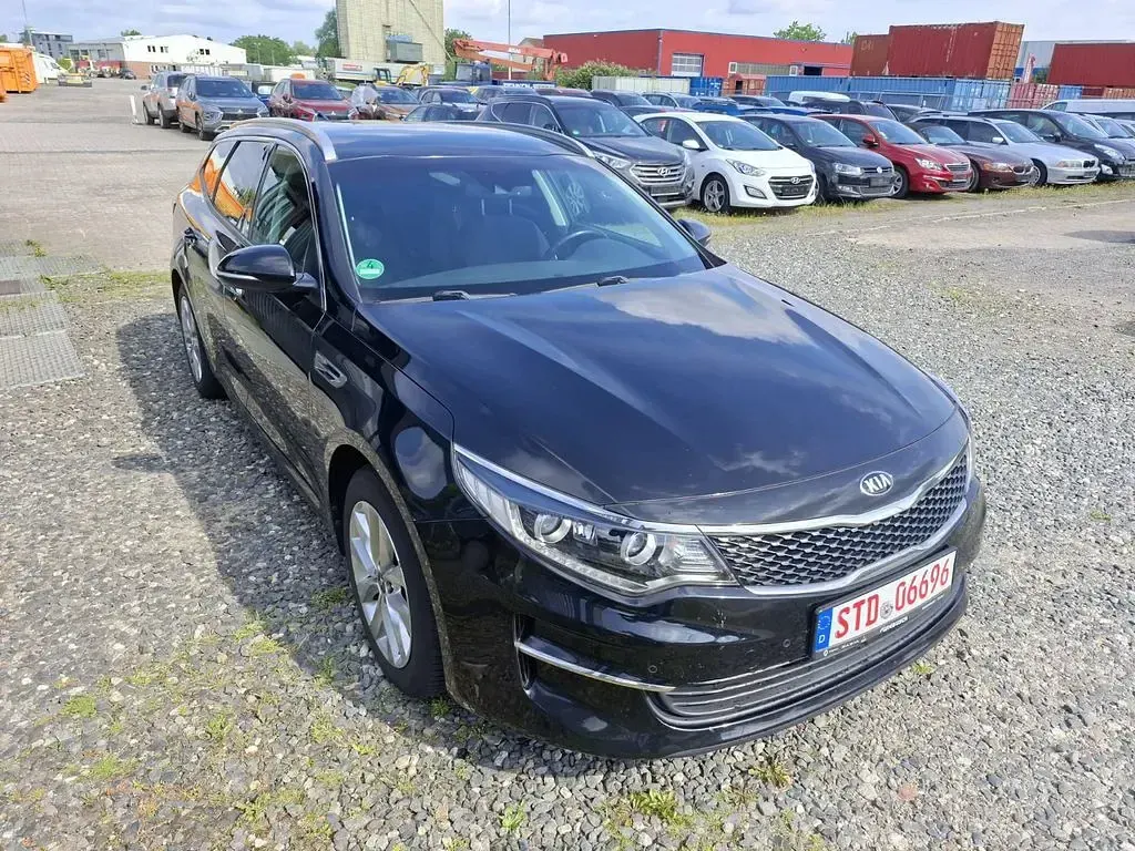 Gebraucht Kia Optima Vision 163 PS (119 kW) 2017 Schwarz Kombi