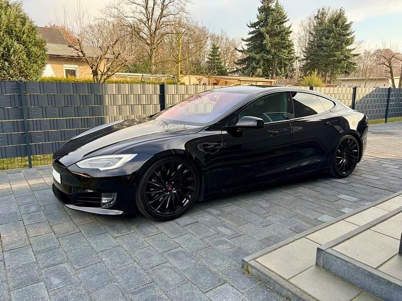 Second-hand Tesla Model S 386 kW (525 CP) 2017 Negru Hatchback
