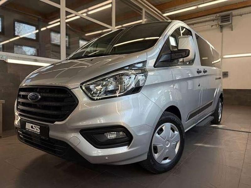 Gebraucht Ford Transit Trend 176 PS (129 kW) 2020 Silber Van / Kleinbus