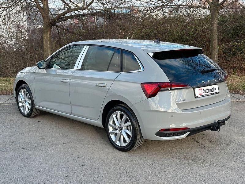 Nowe Skoda 105 150 KM (110 kW) 2026 Szary Sedan/Limuzyna