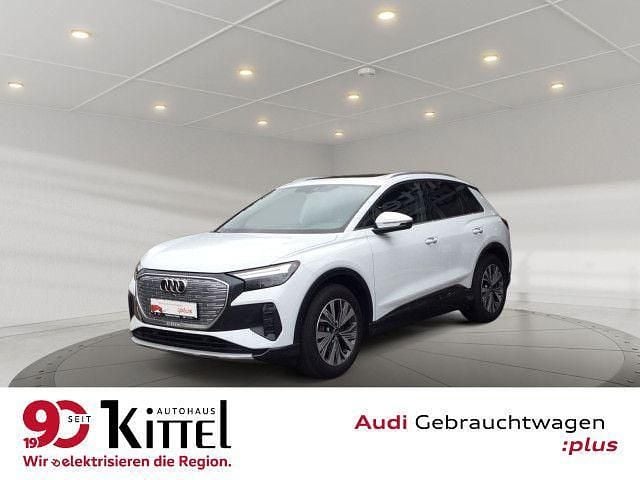 Weiß Gebraucht 2021 Audi Q4 e-tron Ambiente SUV | 25.900 € (Fairer Preis) - Bild 1/4