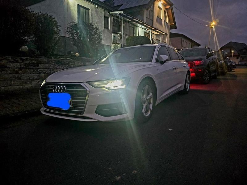 Weiß Gebraucht 2019 Audi A6 S-Line Kombi | 30.500 € (Etwas zu teuer) - Bild 1/2