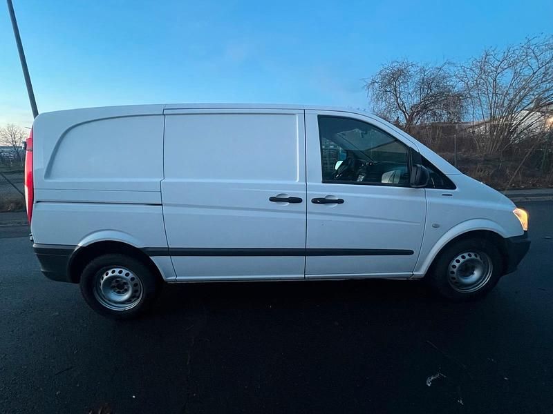 Gebraucht Mercedes Vito 224 PS (164 kW) 2013 Weiß Van