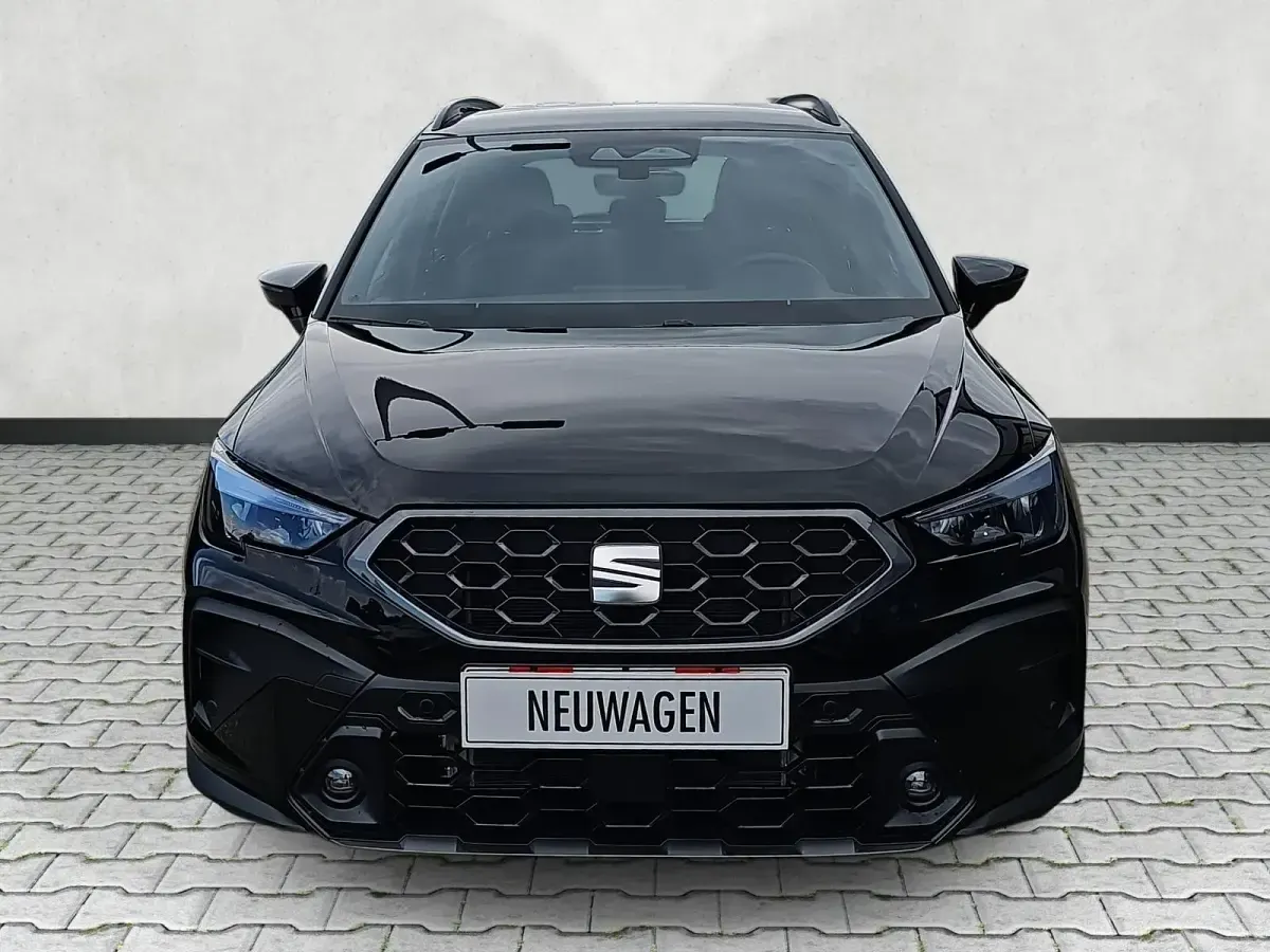 Neu Seat Arona Style 95 PS (69 kW) 2026 Midnightblack metallic SUV