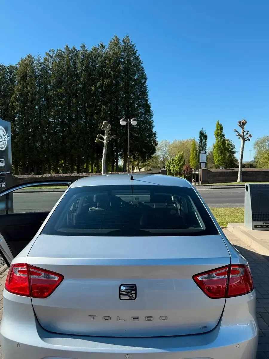 Usata Seat Toledo 2012 Grigio Utilitaria