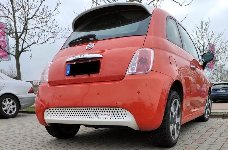 Gebraucht Fiat 500e 83 kW (113 PS) 2015 Orange Kleinwagen