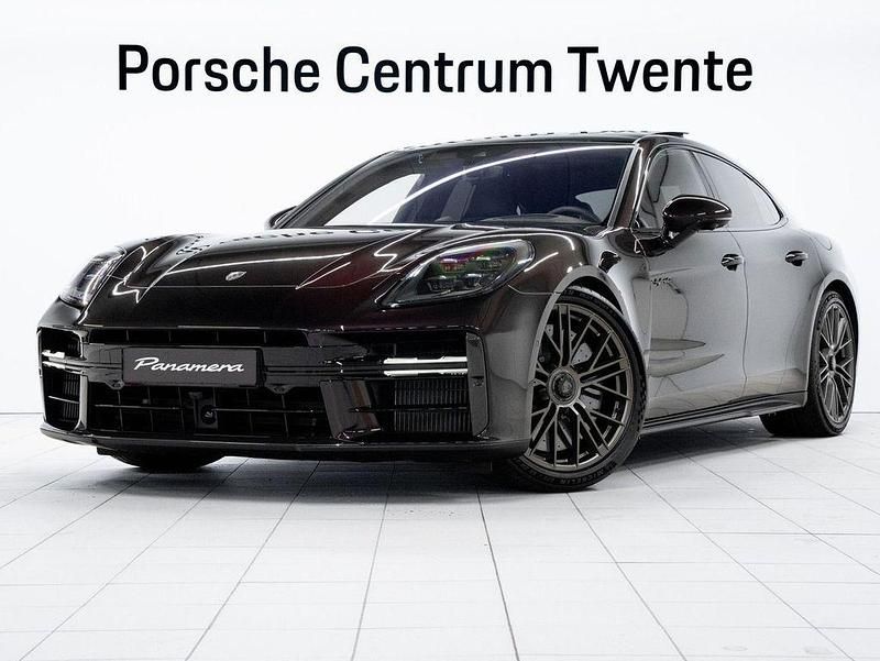 Schwarz Neu 2025 Porsche Panamera Turbo E-Hybrid Limousine | 266.079 € - Bild 1/4