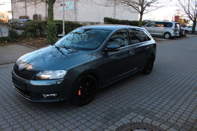 Grau Gebraucht 2018 Skoda Rapid Ambition Limousine | 11.900 € (Fairer Preis) - Bild 1/2