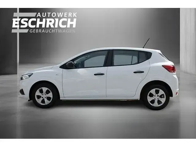 Gebraucht Dacia Sandero Essentiel 91 PS (66 kW) 2024 Weiß Limousine