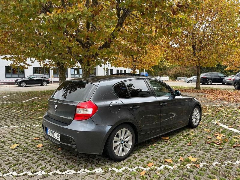 Gebraucht BMW 118 Basis 129 PS (94 kW) 2006 Grau Kleinwagen