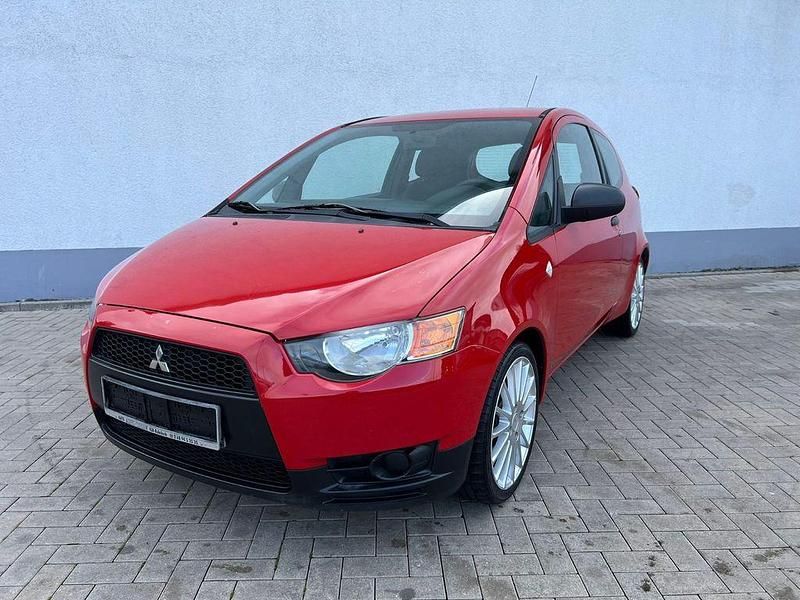 Gebraucht Mitsubishi Colt 75 PS (55 kW) 2009 Rot Kleinwagen