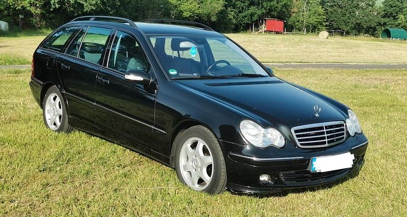 Schwarz Gebraucht 2007 Mercedes C180 Avantgarde Kombi | 1.250 € (Superpreis) - Bild 1/4