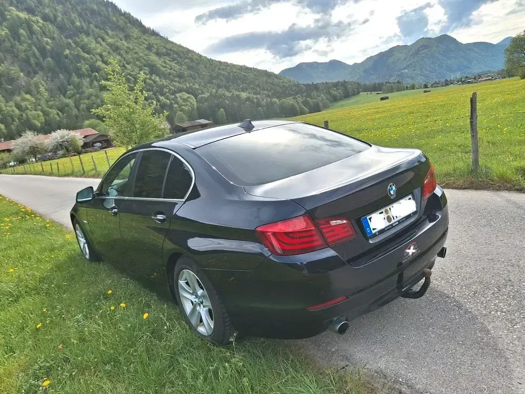 Używany BMW 535 313 KM (230 kW) 2013 Czarny Sedan/Limuzyna