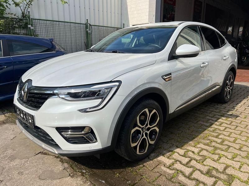 Gebraucht Renault Arkana Techno 143 PS (105 kW) 2022 Weiß SUV