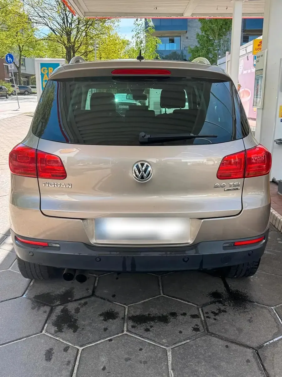Gebraucht VW Tiguan 130 PS (95 kW) 2012 Gold SUV