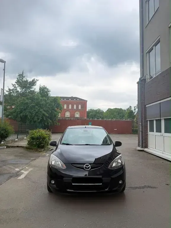 Gebraucht Mazda 2 103 PS (75 kW) 2009 Schwarz Kleinwagen