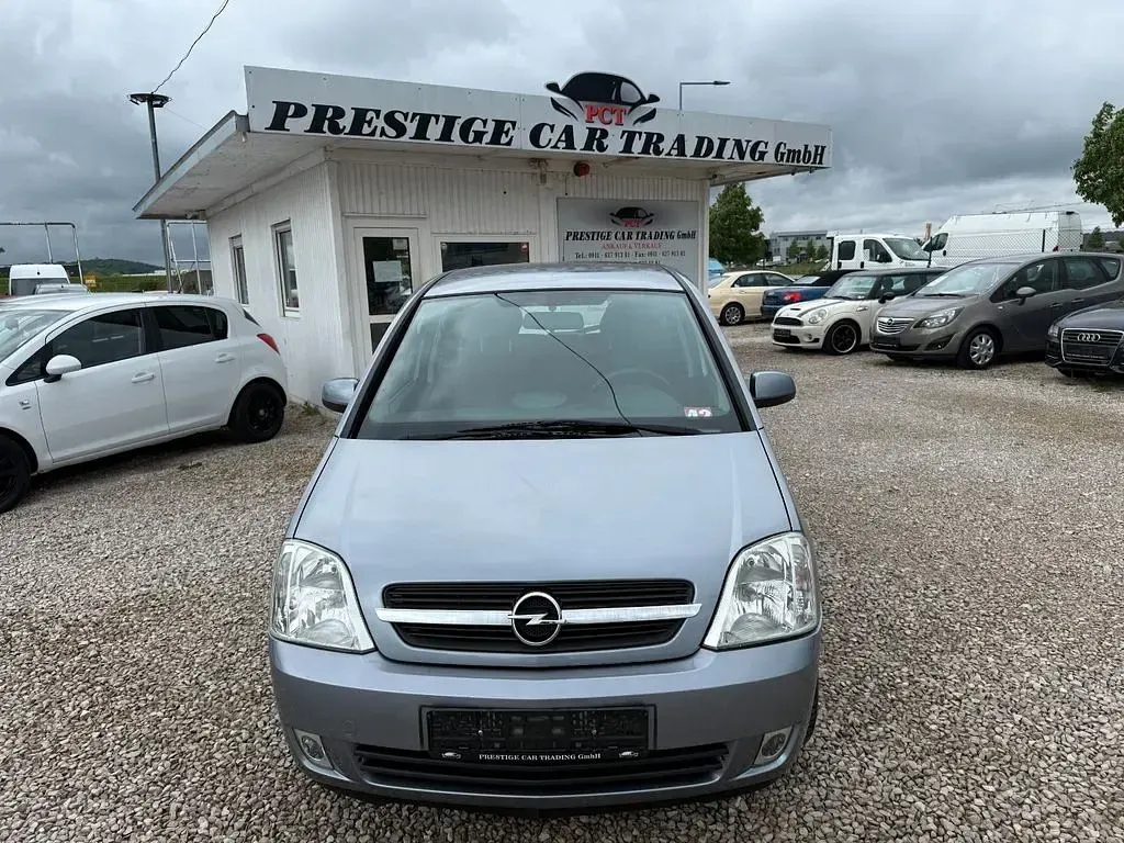 Gebraucht Opel Meriva Cosmo 101 PS (74 kW) 2003 Silber Van / Kleinbus