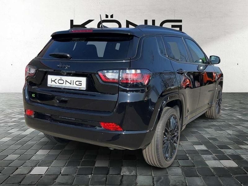 Gebraucht Jeep Compass Altitude 131 PS (96 kW) 2023 Solid black SUV