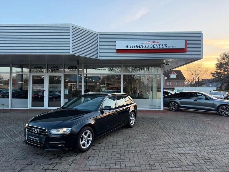 Schwarz Gebraucht 2012 Audi A4 Ambiente Kombi | 12.990 € (Teuer) - Bild 1/4