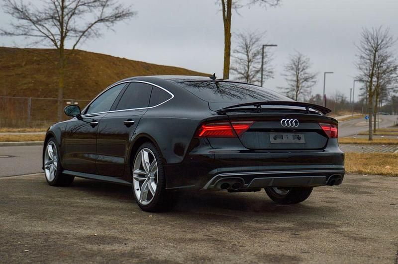 Gebraucht Audi S7 Sportback Ambiente 450 PS (330 kW) 2017 Schwarz Kleinwagen