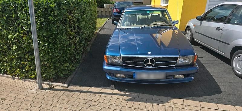 Blau Gebraucht 1972 Mercedes 350 Coupé | 13.978 € - Bild 1/4