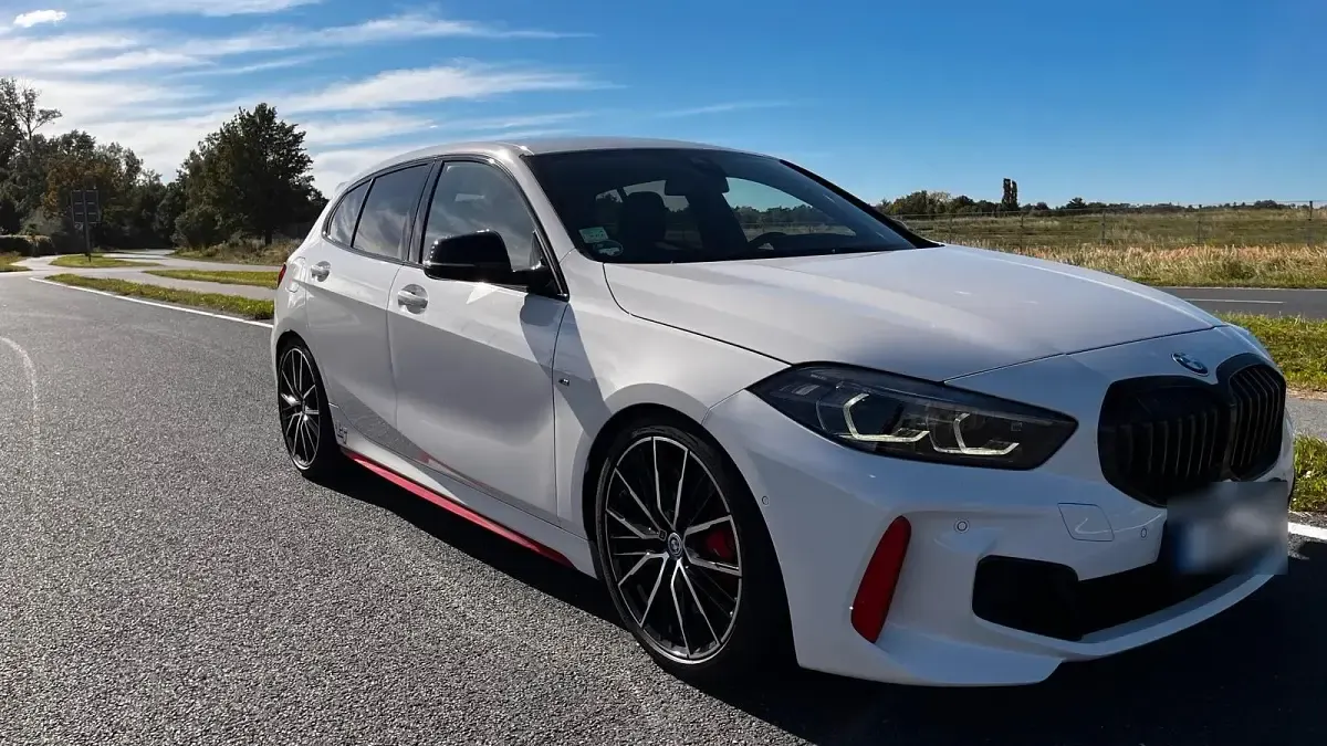 Gebraucht BMW 128 M Sport 265 PS (194 kW) 2021 Weiß Limousine