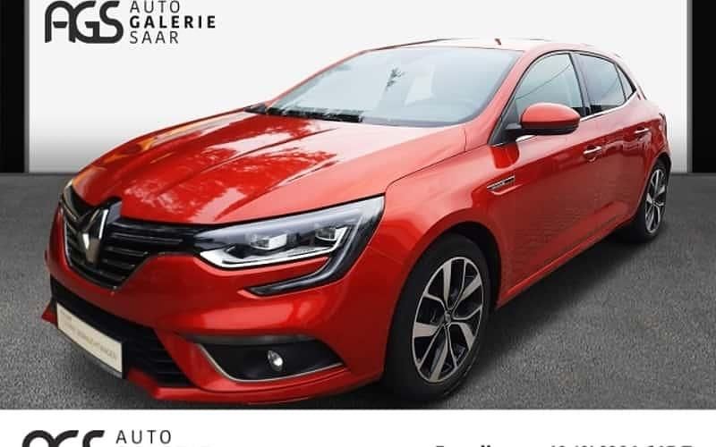 Rot Gebraucht 2018 Renault Mégane IV Bose Edition Limousine | 13.990 € (Teuer) - Bild 1/4