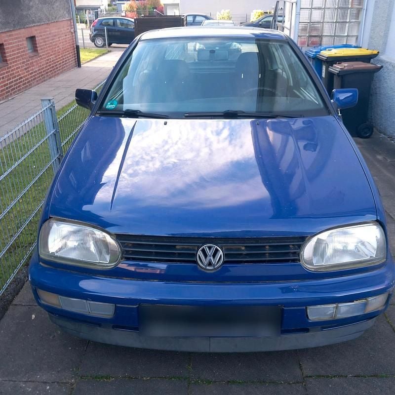 Gebraucht VW Golf III 60 PS (44 kW) 1997 Blau Limousine
