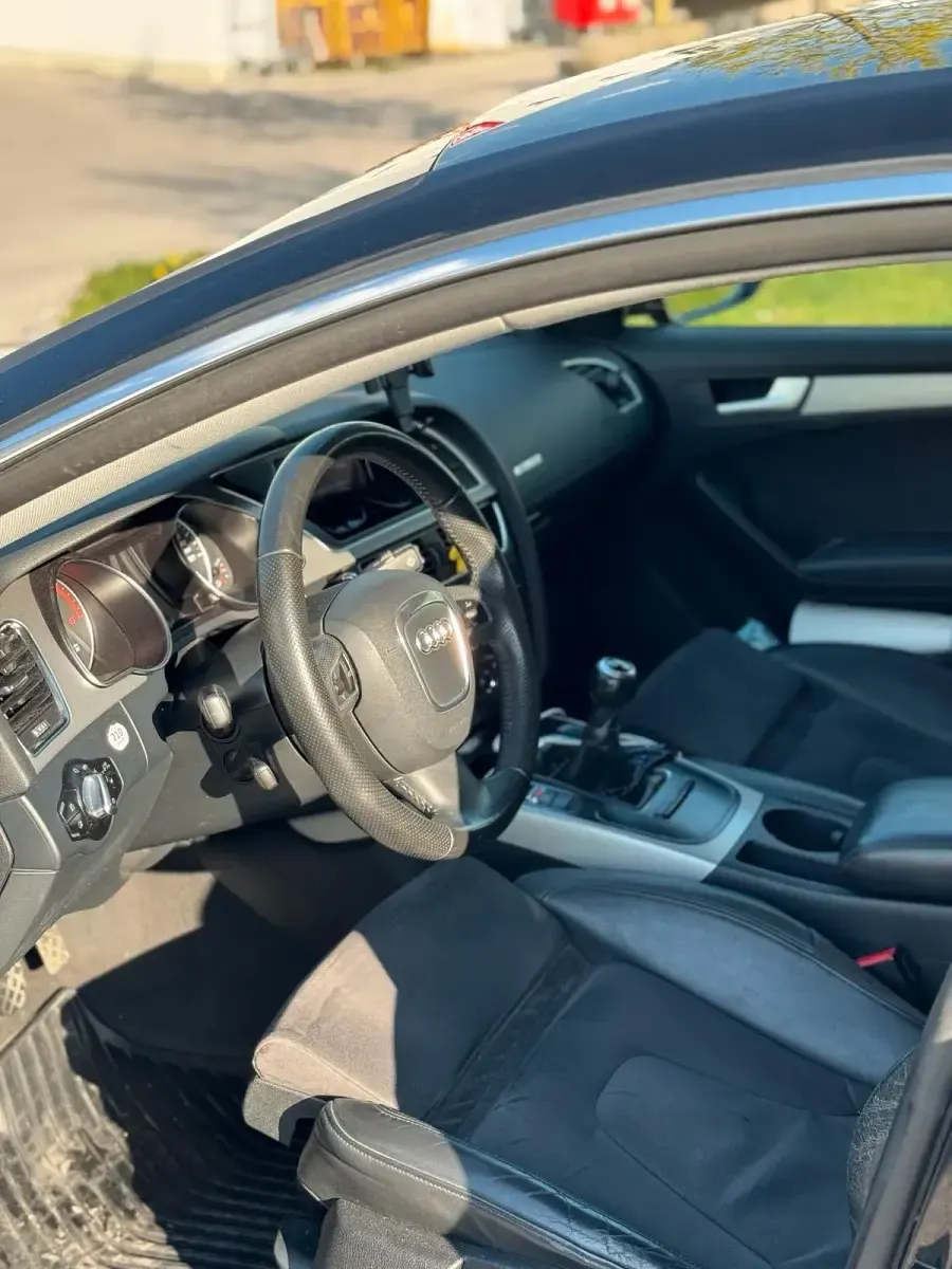 Gebraucht Audi A5 150 PS (110 kW) 2011 Schwarz Coupé