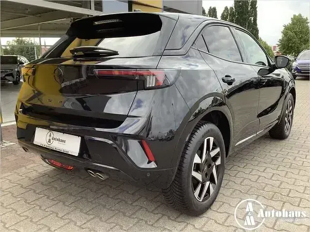 Gebraucht Opel Mokka 131 PS (96 kW) 2025 Perlschwarz SUV