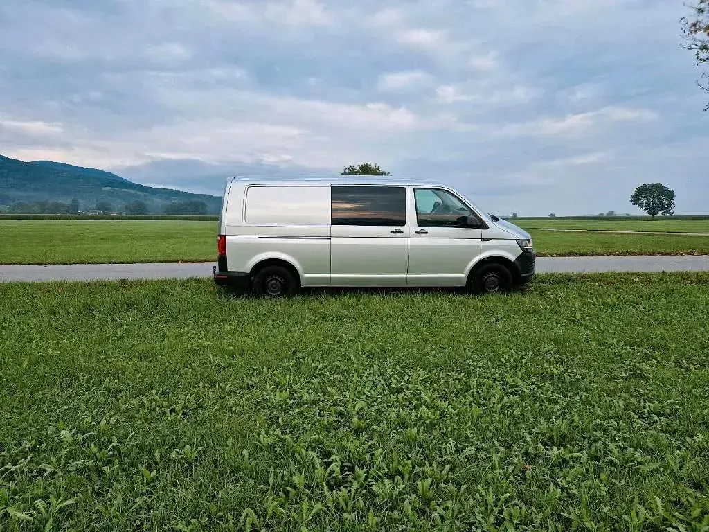 Gebraucht VW T6 131 PS (96 kW) 2016 Silber Van