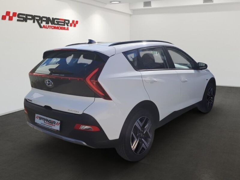 Gebraucht Hyundai Bayon 101 PS (74 kW) 2022 Polar white SUV