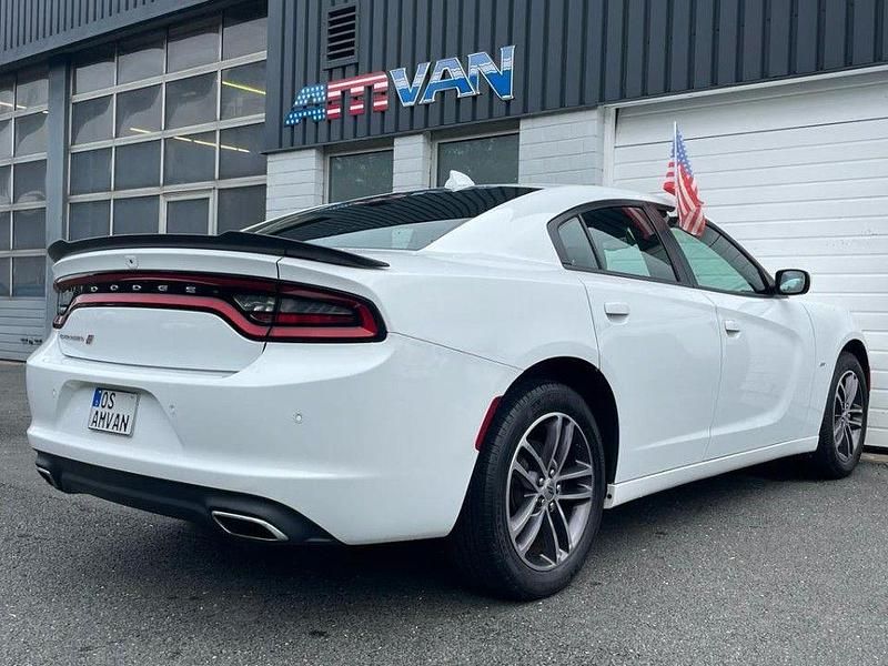 Gebraucht Dodge Charger 305 PS (224 kW) 2018 Weiß Limousine