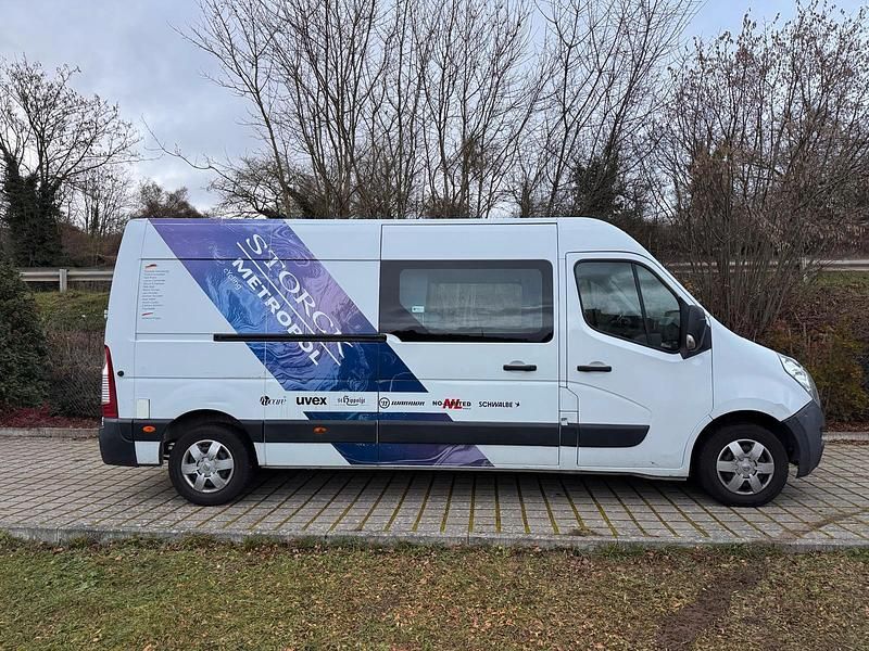 Gebraucht Opel Movano 186 PS (136 kW) 2017 Weiß Van / Kleinbus