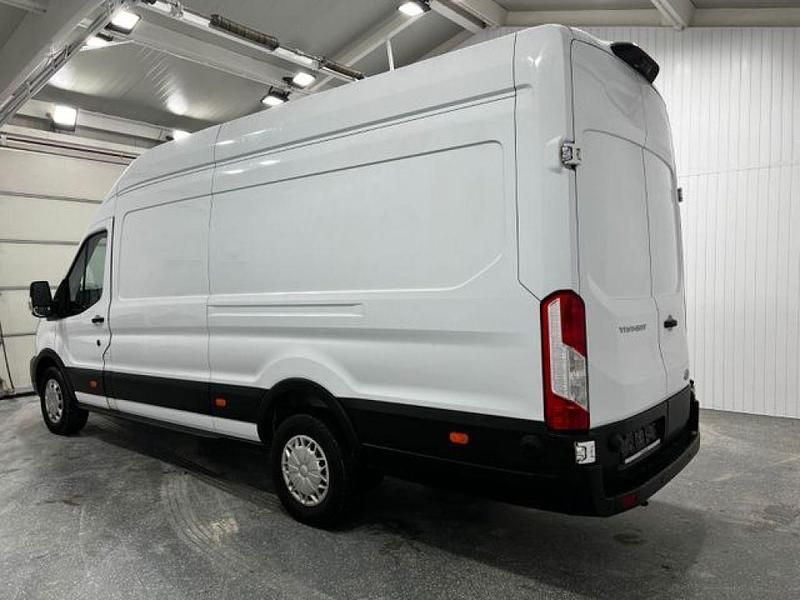 Gebraucht Ford Transit 131 PS (96 kW) 2023 Frostweiss/frozenwhite (pn3gz0) Van