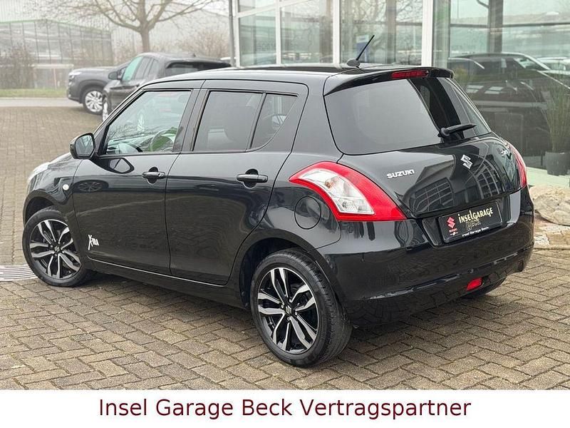 Gebraucht Suzuki Swift X-TRA 94 PS (69 kW) 2016 Schwarz Kleinwagen