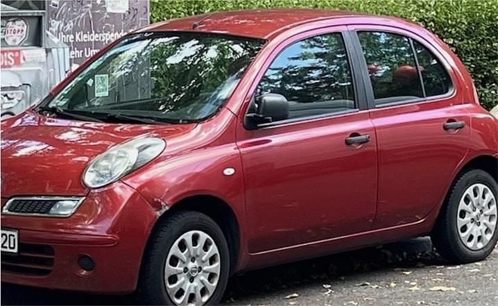 Rot Gebraucht 2010 Nissan Micra Kleinwagen | 3.000 € (Etwas zu teuer) - Bild 1/4