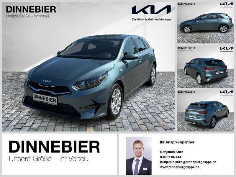 Grau (metallic) Gebraucht 2023 Kia Ceed Vision Limousine | 23.390 € (Guter Preis) - Bild 1/4
