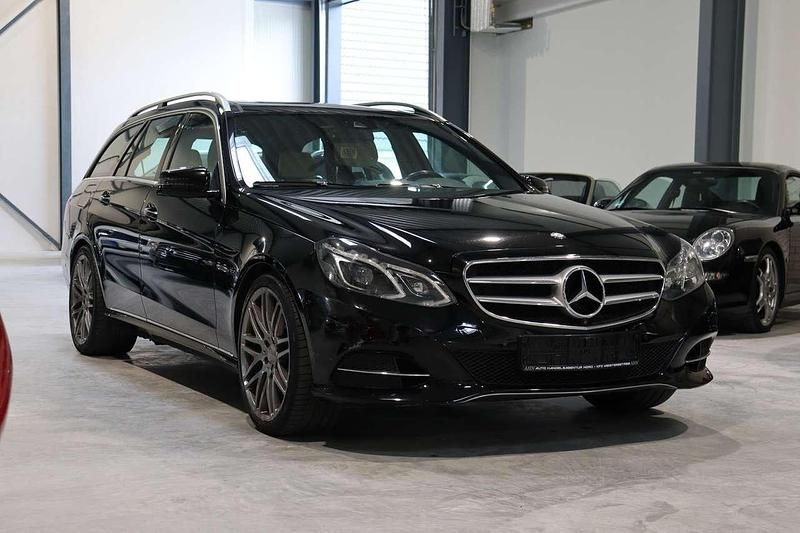 Gebraucht Mercedes 350 252 PS (185 kW) 2014 Schwarz/baltic black Kombi