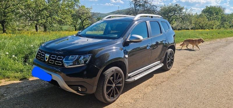 Schwarz Gebraucht 2019 Dacia Duster Adventure SUV | 13.799 € (Etwas zu teuer) - Bild 1/4