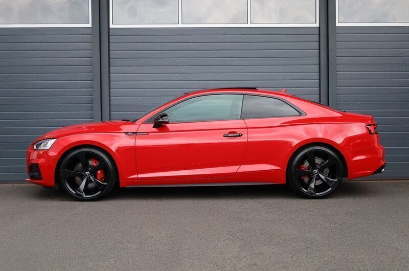 Gebraucht Audi S5 Sport 354 PS (260 kW) 2019 Rot Coupé