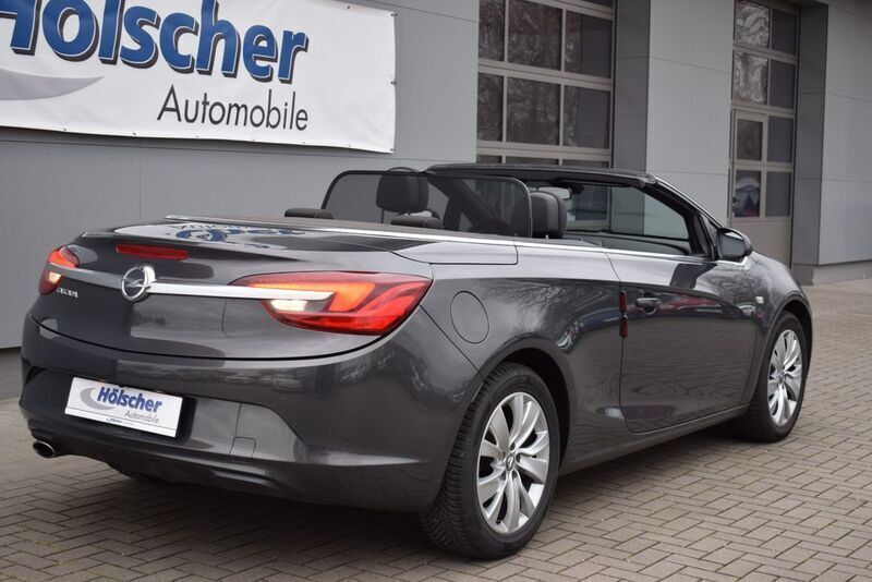 Gebraucht Opel Cascada 120 PS (88 kW) 2013 Grau metallic Cabrio