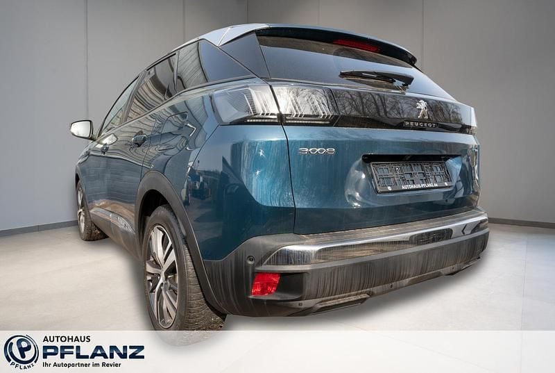 Gebraucht Peugeot 3008 Allure 181 PS (133 kW) 2022 Blau SUV