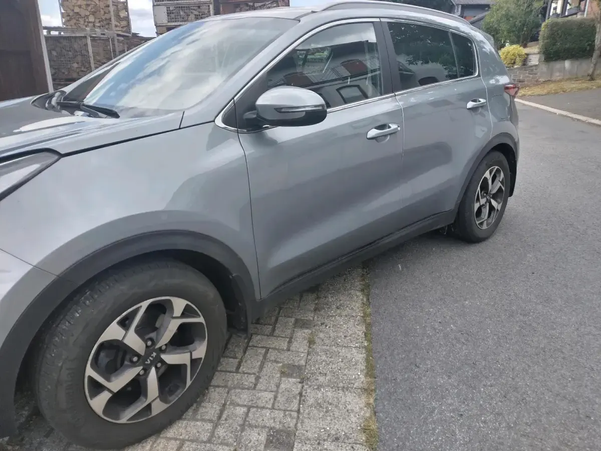 Gebraucht Kia Sportage 177 PS (130 kW) 2021 Grau SUV