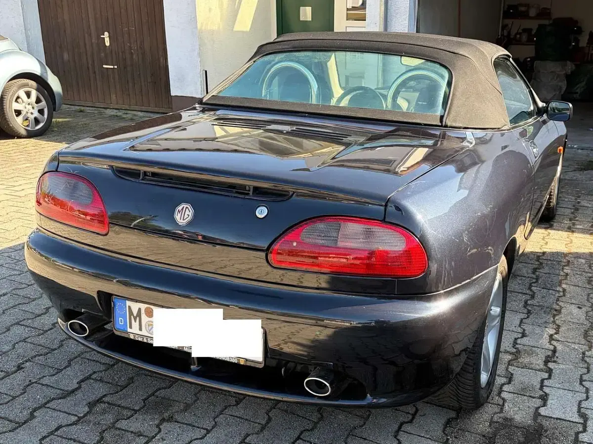 Gebraucht MG F 145 PS (106 kW) 1999 Blau Cabrio