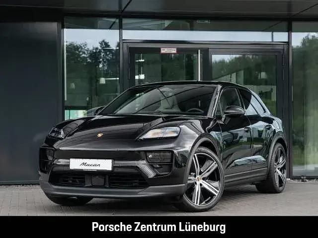 Gebraucht Porsche Macan 300 kW (408 PS) 2025 Tiefschwarzmetallic SUV