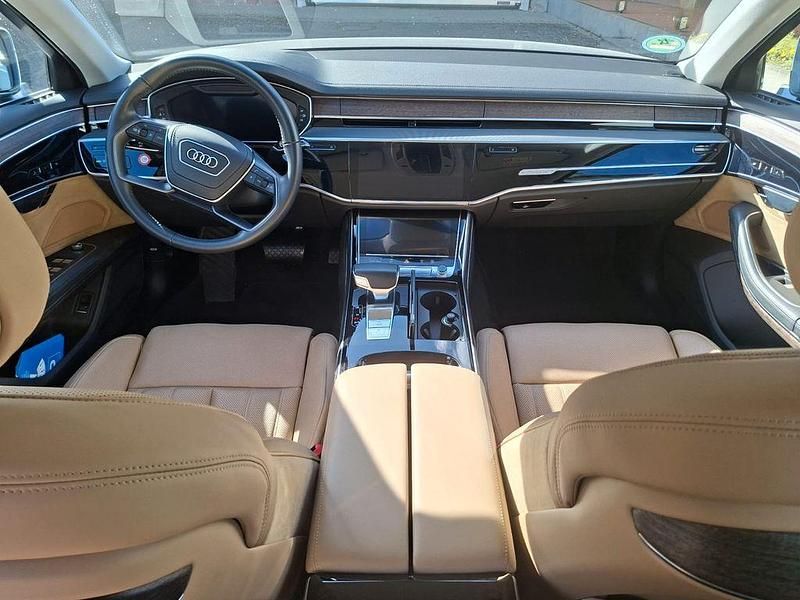 Gebraucht Audi A8 Ambiente 286 PS (210 kW) 2019 Grau Limousine