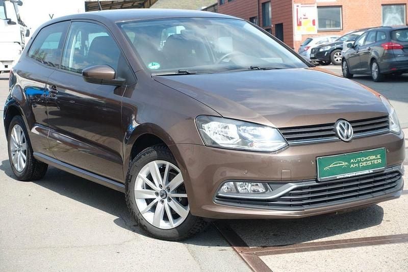 Second-hand VW Polo Comfortline 90 CP (66 kW) 2014 Maro Hatchback
