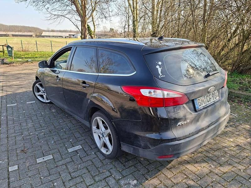Gebraucht Ford Focus Titanium 163 PS (119 kW) 2013 Schwarz Kombi