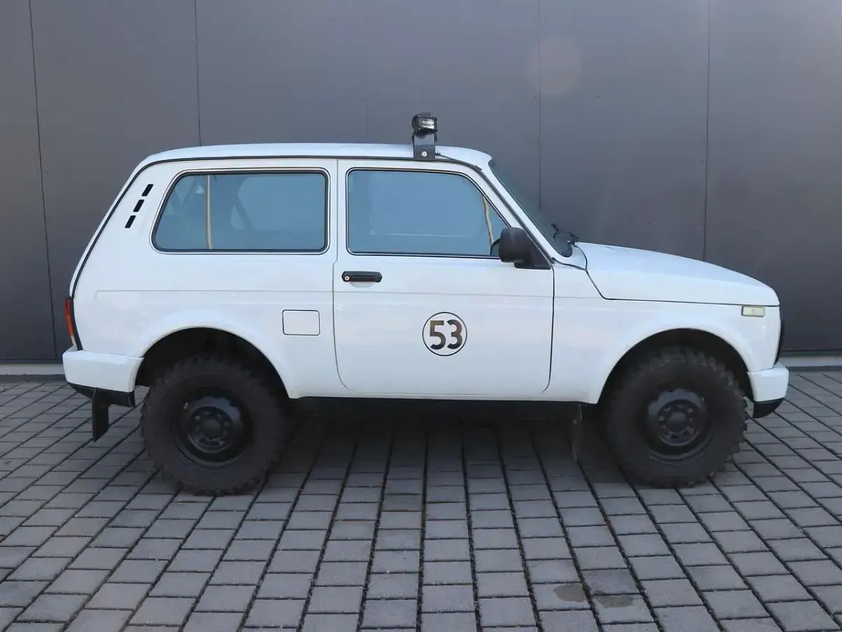 Gebraucht Lada Urban 83 PS (61 kW) 2017 Weiß SUV